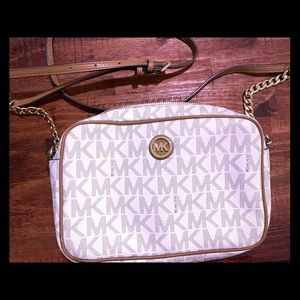 Michael Kors Crossbody Bag